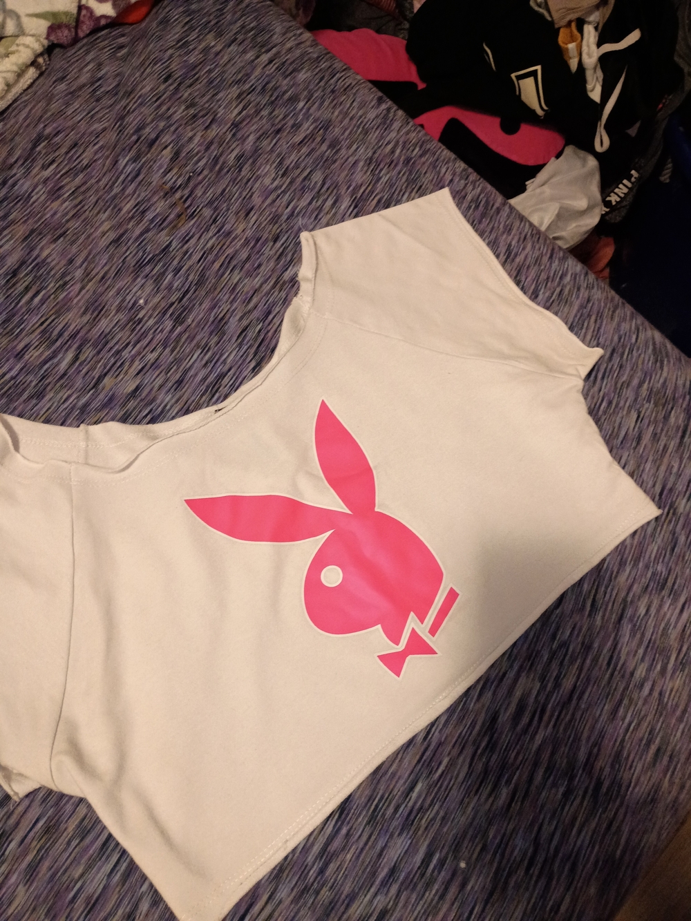 PLAYBOY White Crop Tee with Hot Pink Bunny Logo